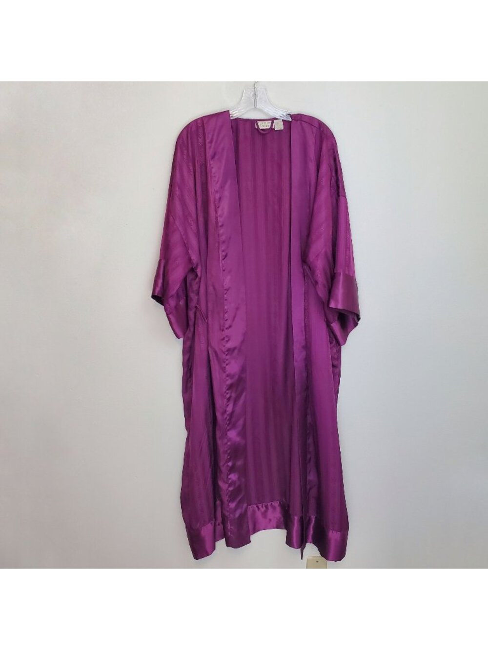 Victoria's Secret vintage gold label in plum